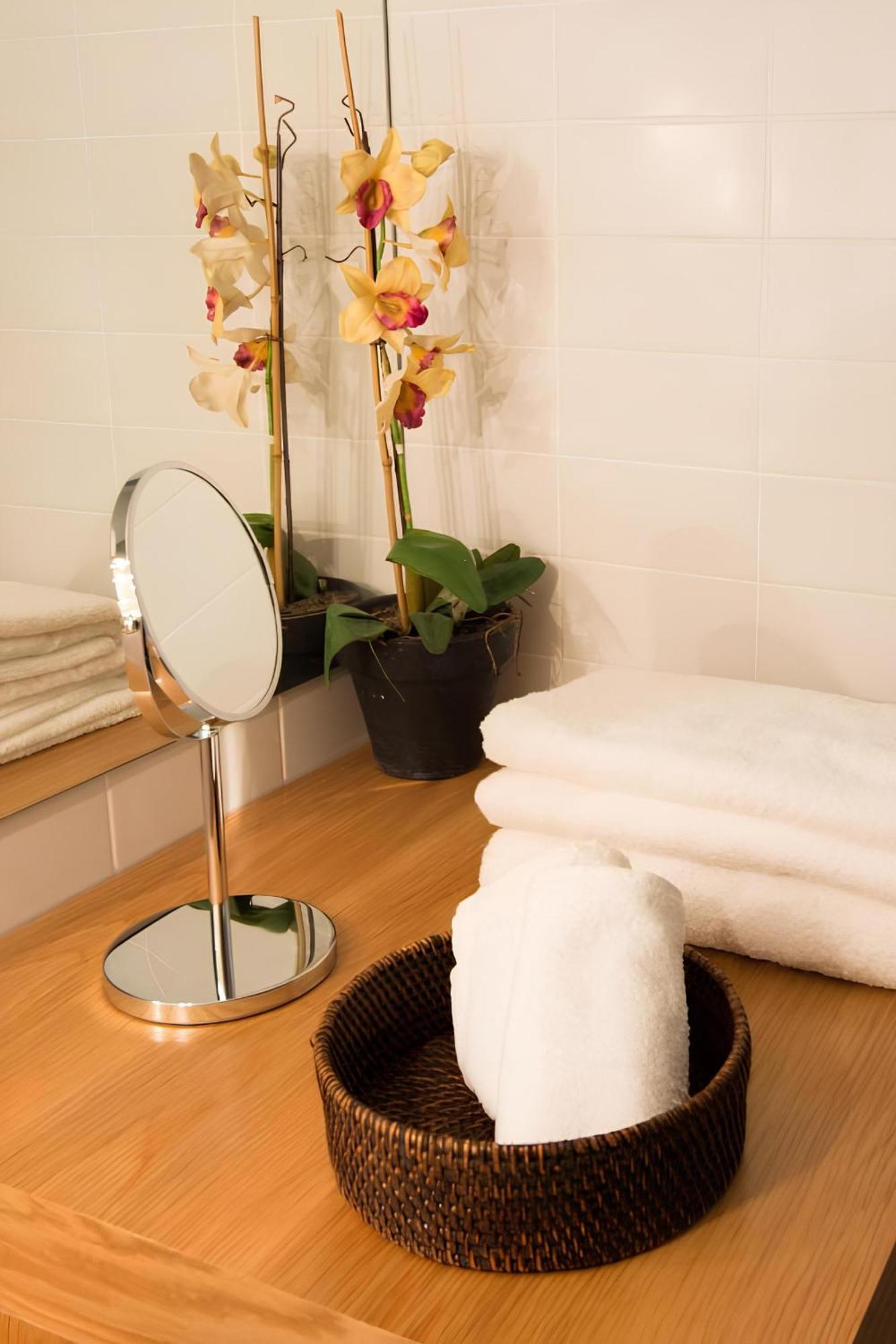 Casa Do Castelo 1- Work Or Relax In The Historic Heart Of Lisbon! Apartment Luaran gambar